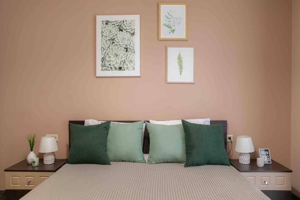 Gg Home - Cozy 1 Bedroom Apartment On Kazbegi Avenue 15 Τυφλίδα Εξωτερικό φωτογραφία