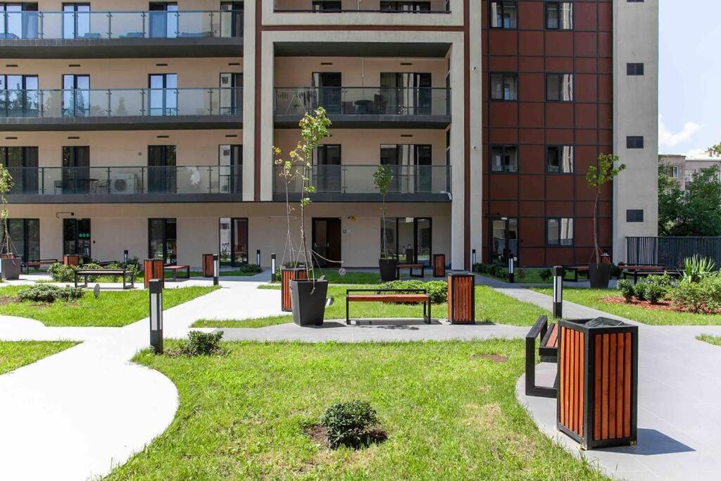Gg Home - Cozy 1 Bedroom Apartment On Kazbegi Avenue 15 Τυφλίδα Εξωτερικό φωτογραφία