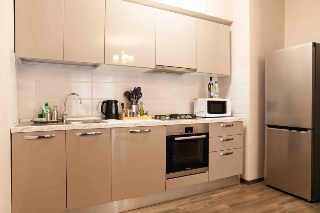 Gg Home - Cozy 1 Bedroom Apartment On Kazbegi Avenue 15 Τυφλίδα Εξωτερικό φωτογραφία