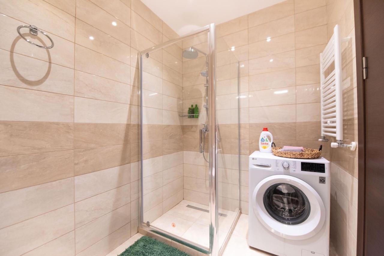 Gg Home - Cozy 1 Bedroom Apartment On Kazbegi Avenue 15 Τυφλίδα Εξωτερικό φωτογραφία